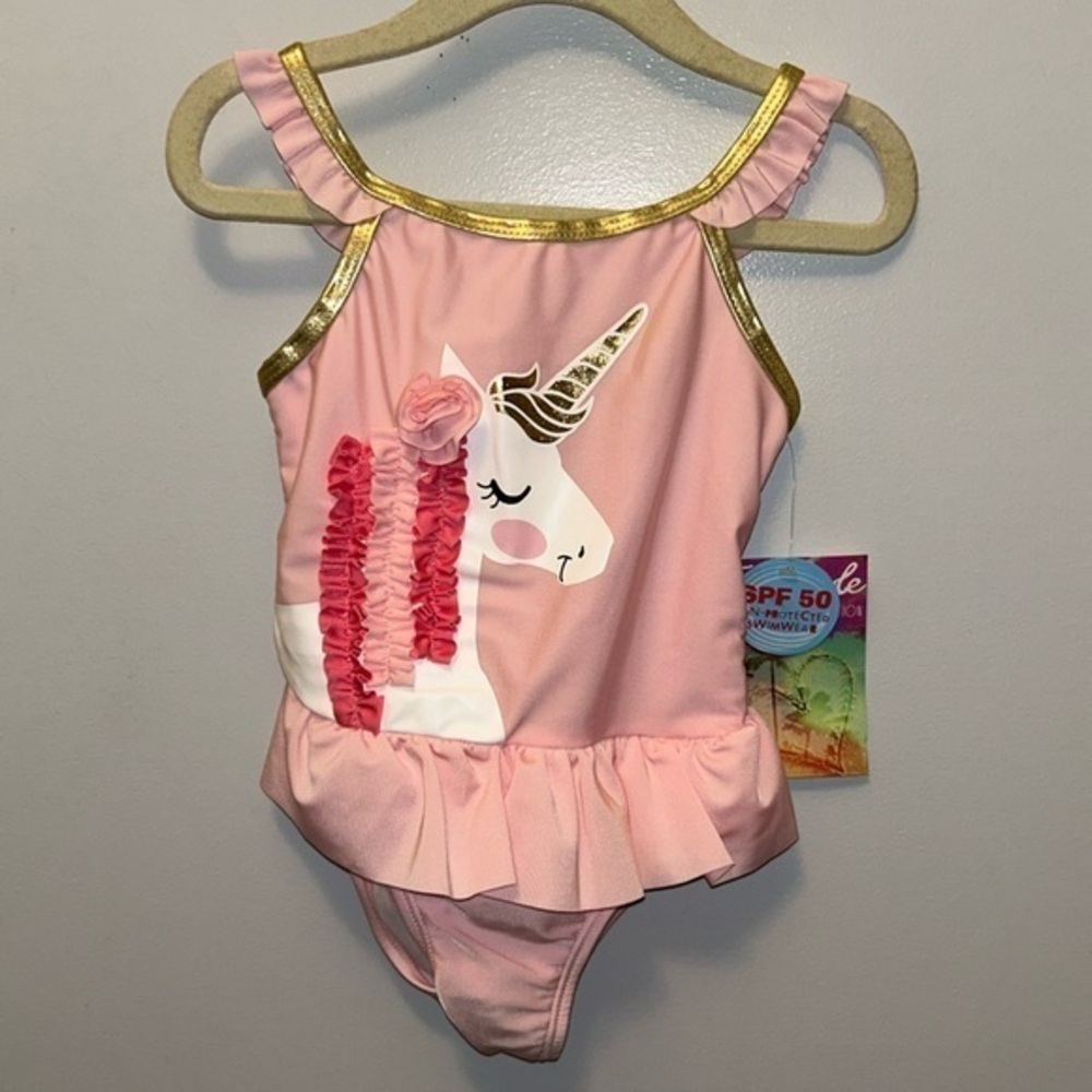 - "NWT" Freestyle Revolution Unicorn One‎ Piece Swimsuit- Size 2T